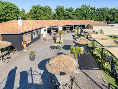Camping De L'evasion - Romanée Camping à Landevieille