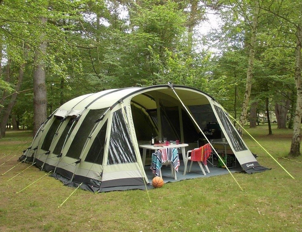 Camping Champ De La Chapelle Camping à Braize
