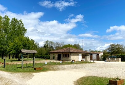 Camping De La Vallée, Camping à Sommières-du-Clain