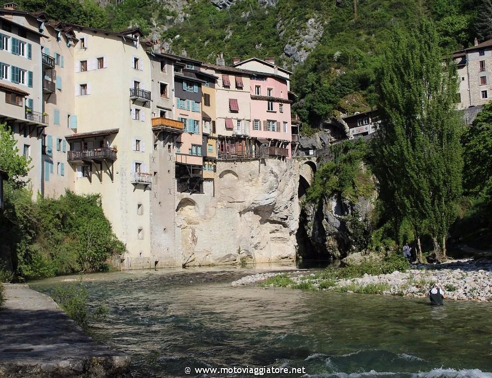 Camping Les Bruyeres **, Camping à La Chapelle-en-Vercors