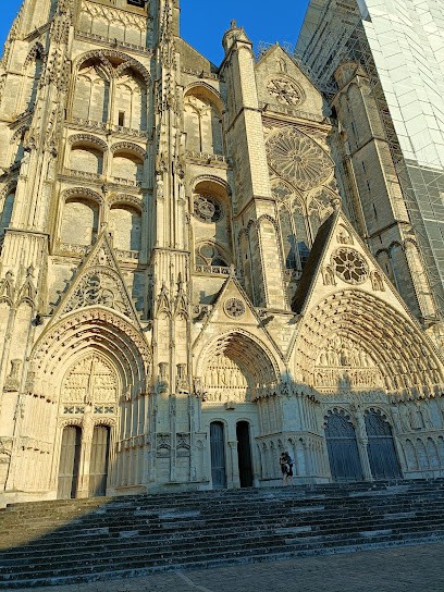 Camping De Dun Sur Auron, Camping à Dun-sur-Auron