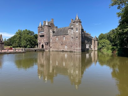 Camping Broceliande, Camping à Néant-sur-Yvel