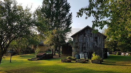Garrigue Josette, Camping aux Eyzies-de-Tayac-Sireuil