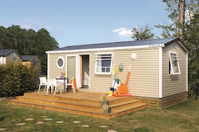 Camping Le Pont Rouge, Camping à Saint-Révérend