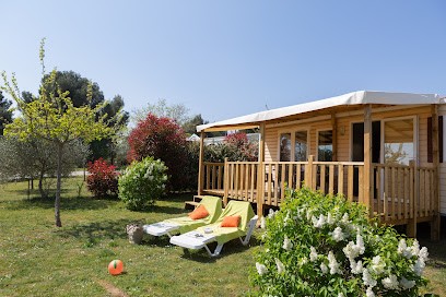 Avignon Camping Park ***, Camping à Vedène