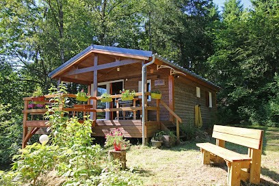 Camping Et Chalets Plage Des Settons, Camping à Montsauche-les-Settons