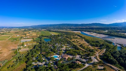 Camping Tohapi Domaine Des Iscles, Camping à La Roque-d'Anthéron