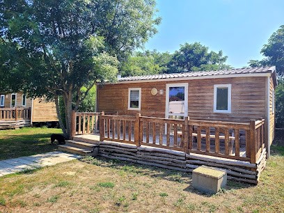 Camping Des Lacs, Camping à Merville