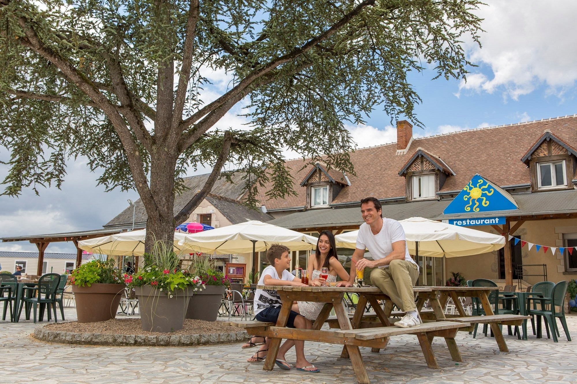 Camping Dugny, Camping à Veuzain-sur-Loire