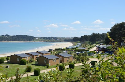 Camping Municipal Du Fond De La Baie, Camping à Locquirec