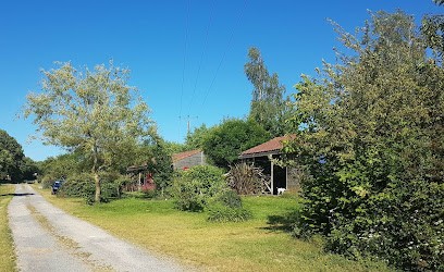 Le Petit Camping La Chagnée, Camping à Saint-Aubin-le-Cloud