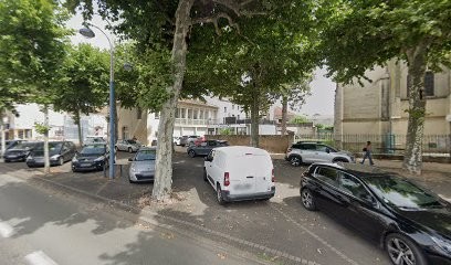 El Koukh Noureddine, Camping à Tonneins