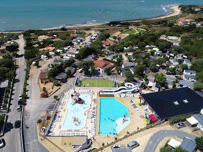 Camping Ile D'oleron · L'anse Des Pins · Apv · 4 Étoiles · Piscine & Bord De Mer Camping à Saint-Georges-d'Oléron