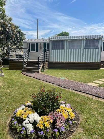 Camping La Lande Malbrais, Camping à Saint-Michel-Chef-Chef