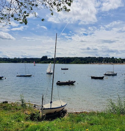 Camping Le Touring, Camping à Salles-Curan