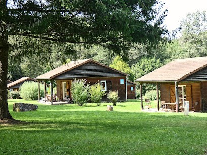 Camping Le Gue Lavaud, Camping à La Chapelle-Taillefert