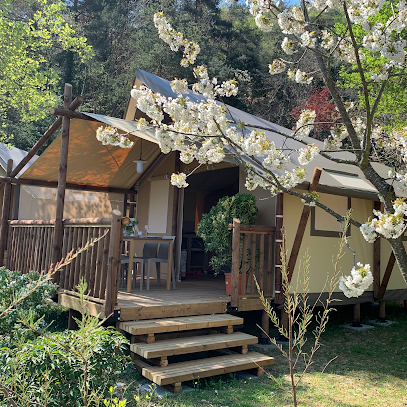 Camping Iserand - Calme Et Nature, Camping à Vion