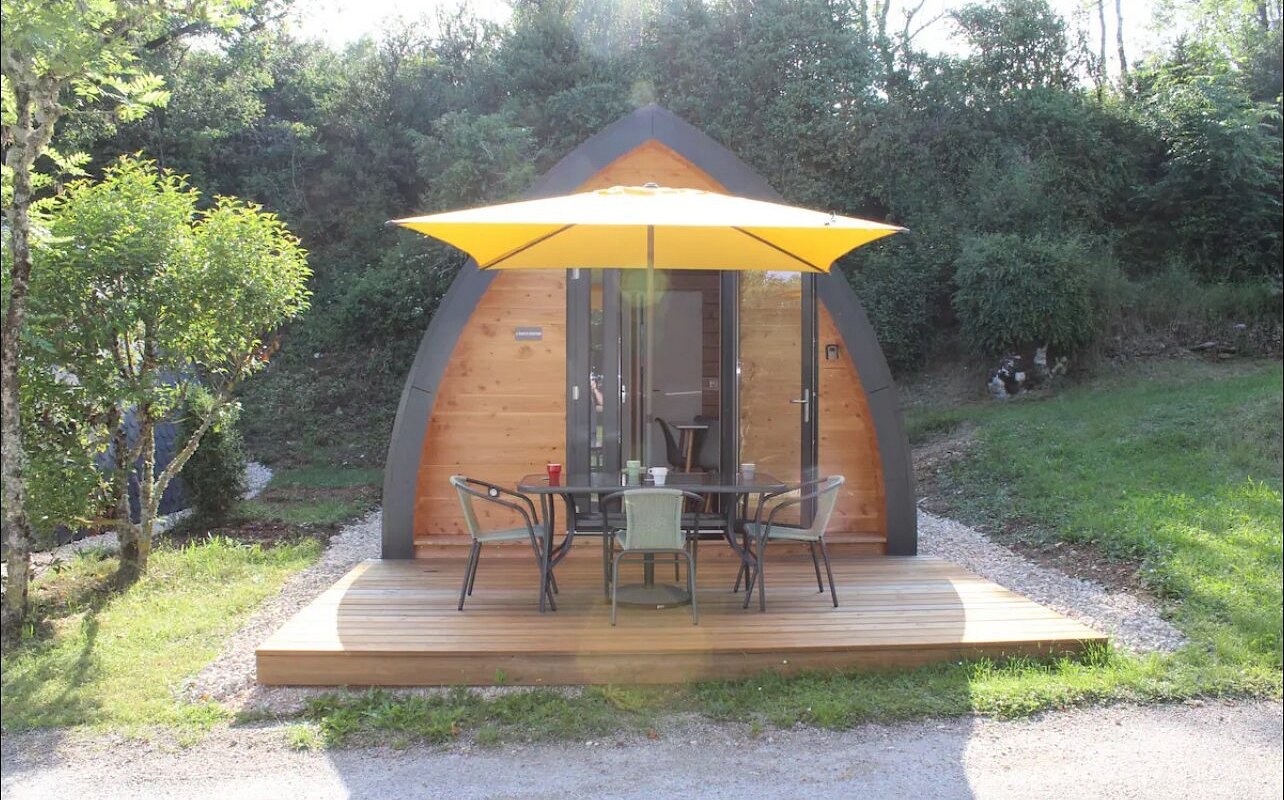 Camping on the edge of Sauveterre, Camping à Massegros Causses Gorges