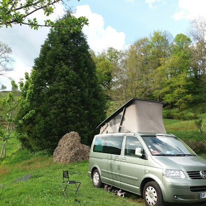 Camping des Milans, Camping à Saint-Cirgues-de-Jordanne