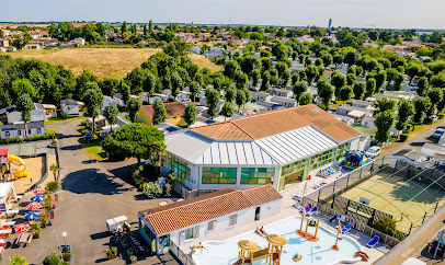Camping Moncalm · Apv · 4 Étoiles Camping à Angles