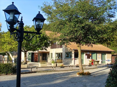 Camping La Combe D'Oyans, Camping à Rochefort-Samson