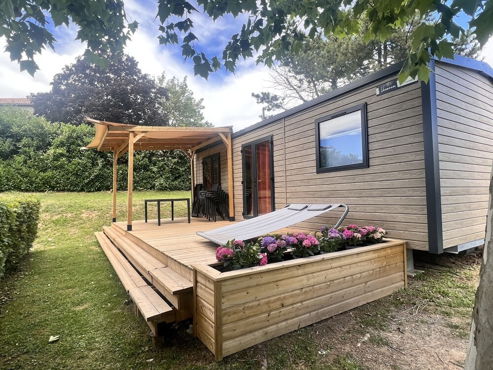 Camping De La Grappe Fleurie, Camping à Fleurie