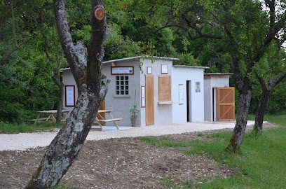 Camping Du Bois Joli **, Camping à Saint-Maurice-sous-les-Côtes