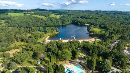 Camping Clicochic - Lac De Miel, Camping à Beynat