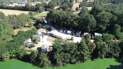 The Venice of the Grove, Camping à Nesmy