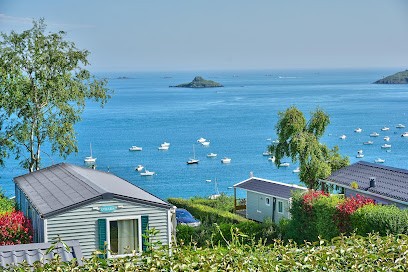 Camping Eden Villages Cap de Bréhat - Paimpol, Côte d'Armor, Camping à Plouézec