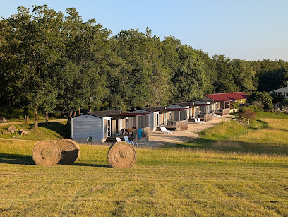 Camping Naturiste Le Clos Barrat, Camping à Sérignac