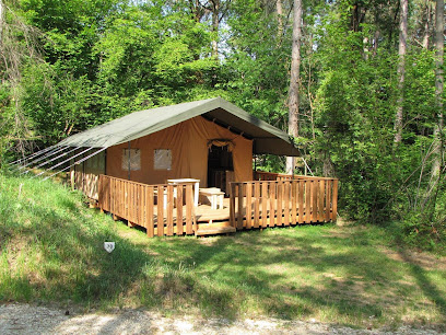 Camping La Tuque, Camping à Bélaye