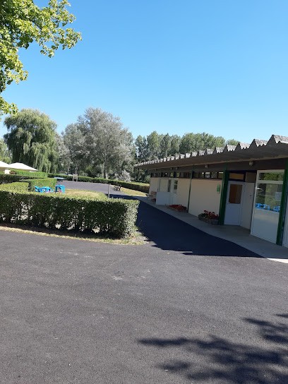 Camping Camp Intercommumal De La Prairie, Camping à Saint-Julien-sur-Sarthe