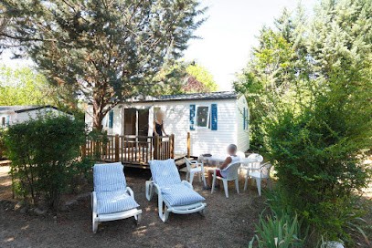 Camping Du Lac, Camping à Montauroux