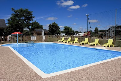 Camping Claire Rivière, Camping à Villieu-Loyes-Mollon