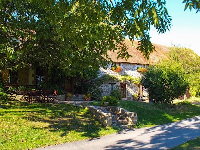 Camping La Charviere, Camping à Saint-Priest-en-Murat