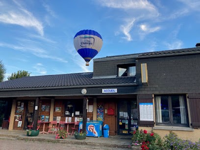 SARL Camping Les Domes, Camping à Nébouzat