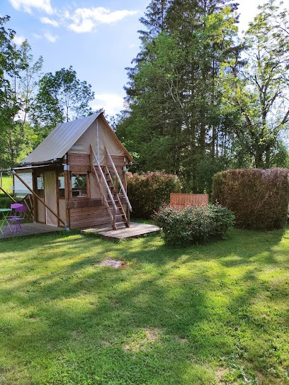 Camping La Vallée, Camping à La Tour-d'Auvergne