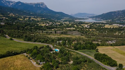 Camping Les Esparons, Camping à Embrun