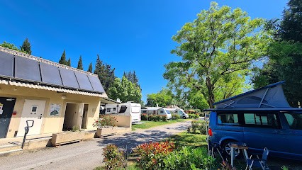 Camping Porte des Alpilles by M.A DESTINATION GLAMPING & M.A OPEN AIR CAFE !, Camping à Saint-Étienne-du-Grès